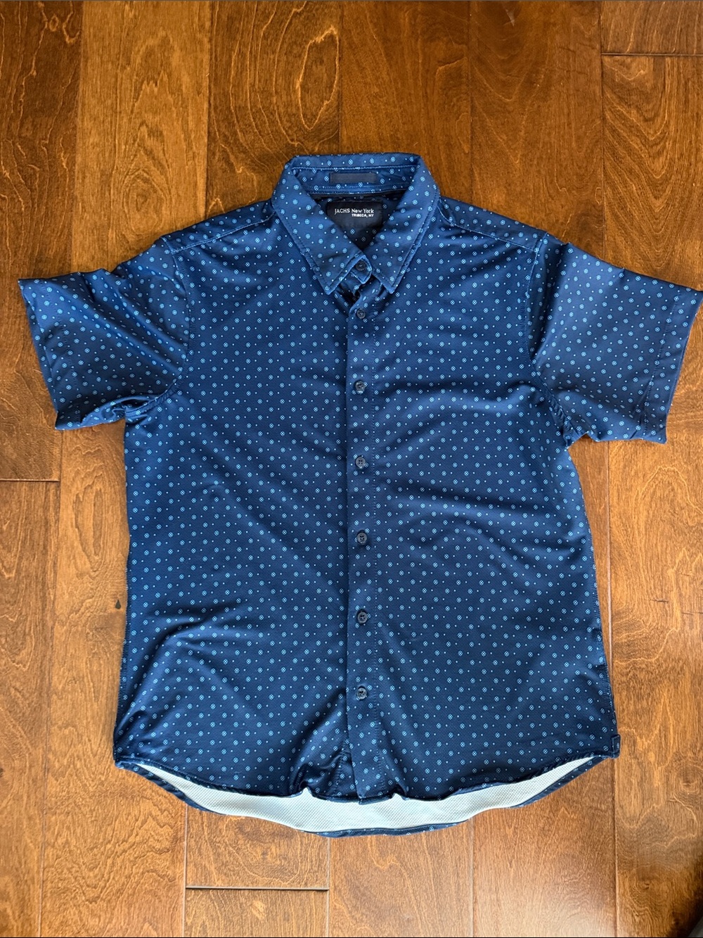 Jachs Nee York Navy Short Sleeve Button-Down with Light Dot Print LIKE NEW